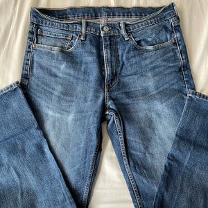 Levi’s 514 Jeans